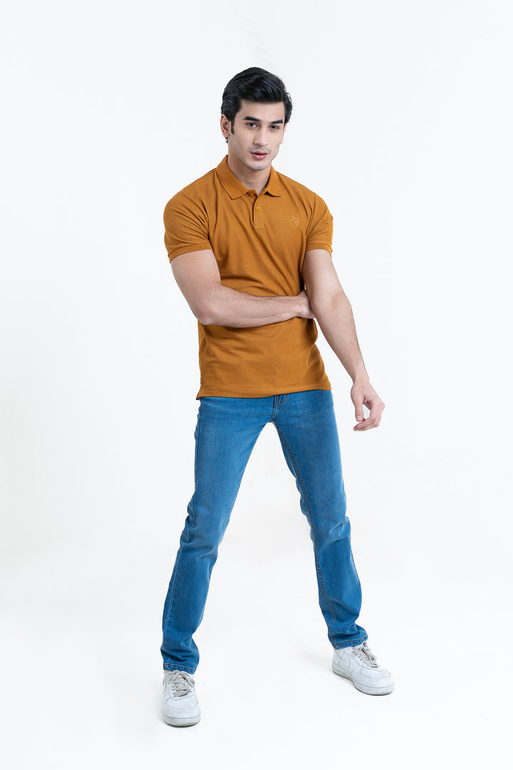 Camel Collar T-Shirt