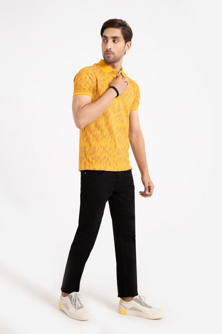 Mustard Collar T-Shirt